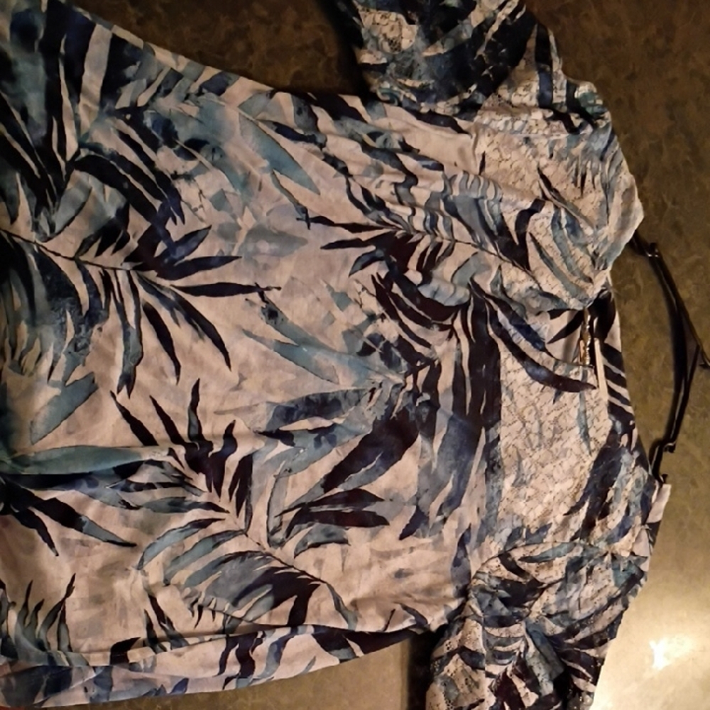 Blue and White Patterned Women's Top
